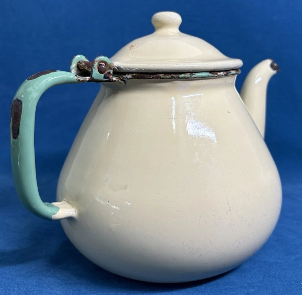 Vintage Yellow & Green Enamel Tea Kettle of Scandinavian Orgin
