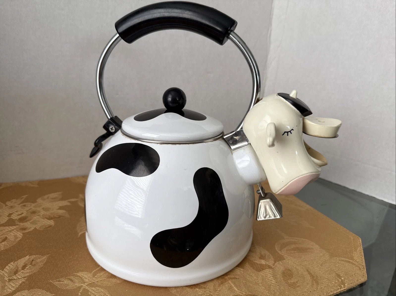 Vintage MM Kamenstein Black White Cow Whistling Tea Kettle Teapot, 1992