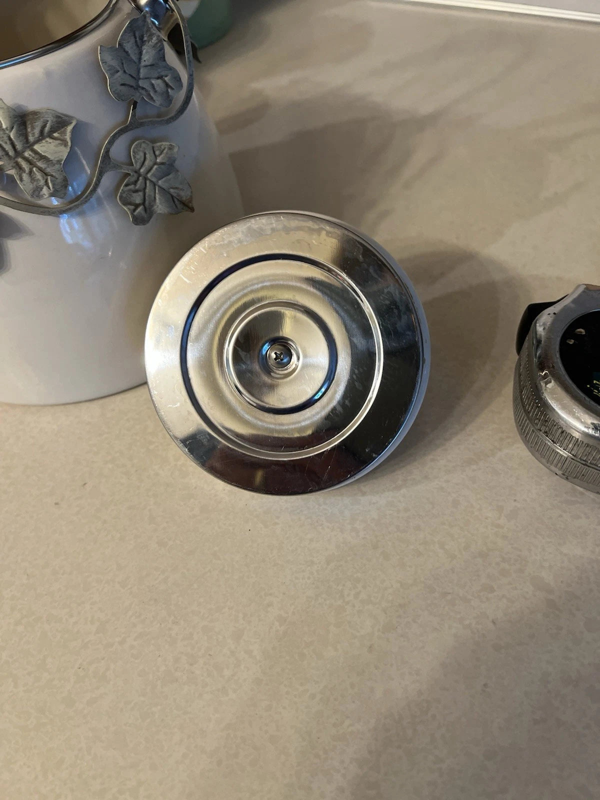 Enamel Whistling Tea Kettle Via Ancona White Ivory, Green Knob Ivy Garland