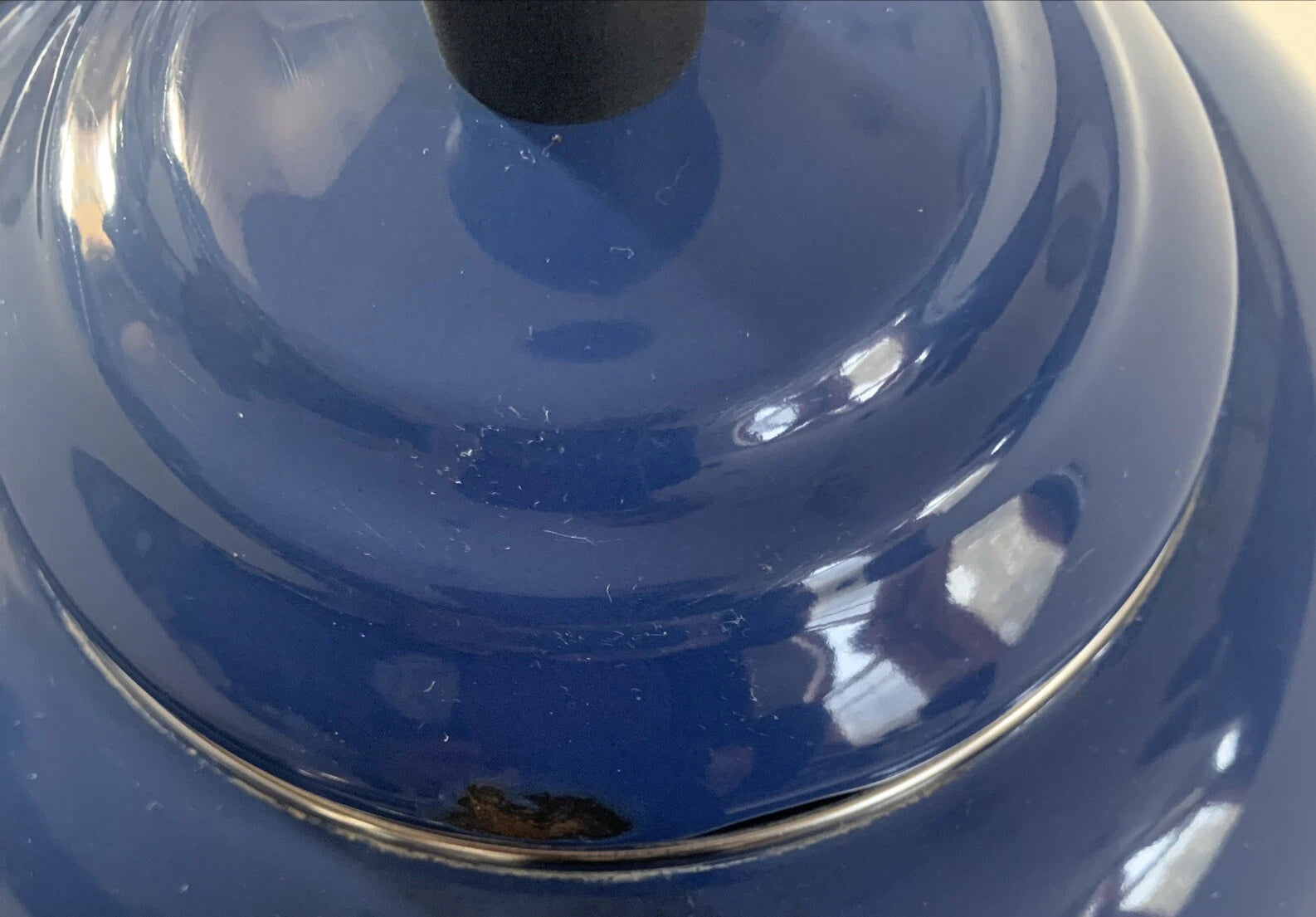 Le Creuset Whistling Tea Kettle Blue 1.6 Liter 1.7 Quart Enamel Steel Small Chip