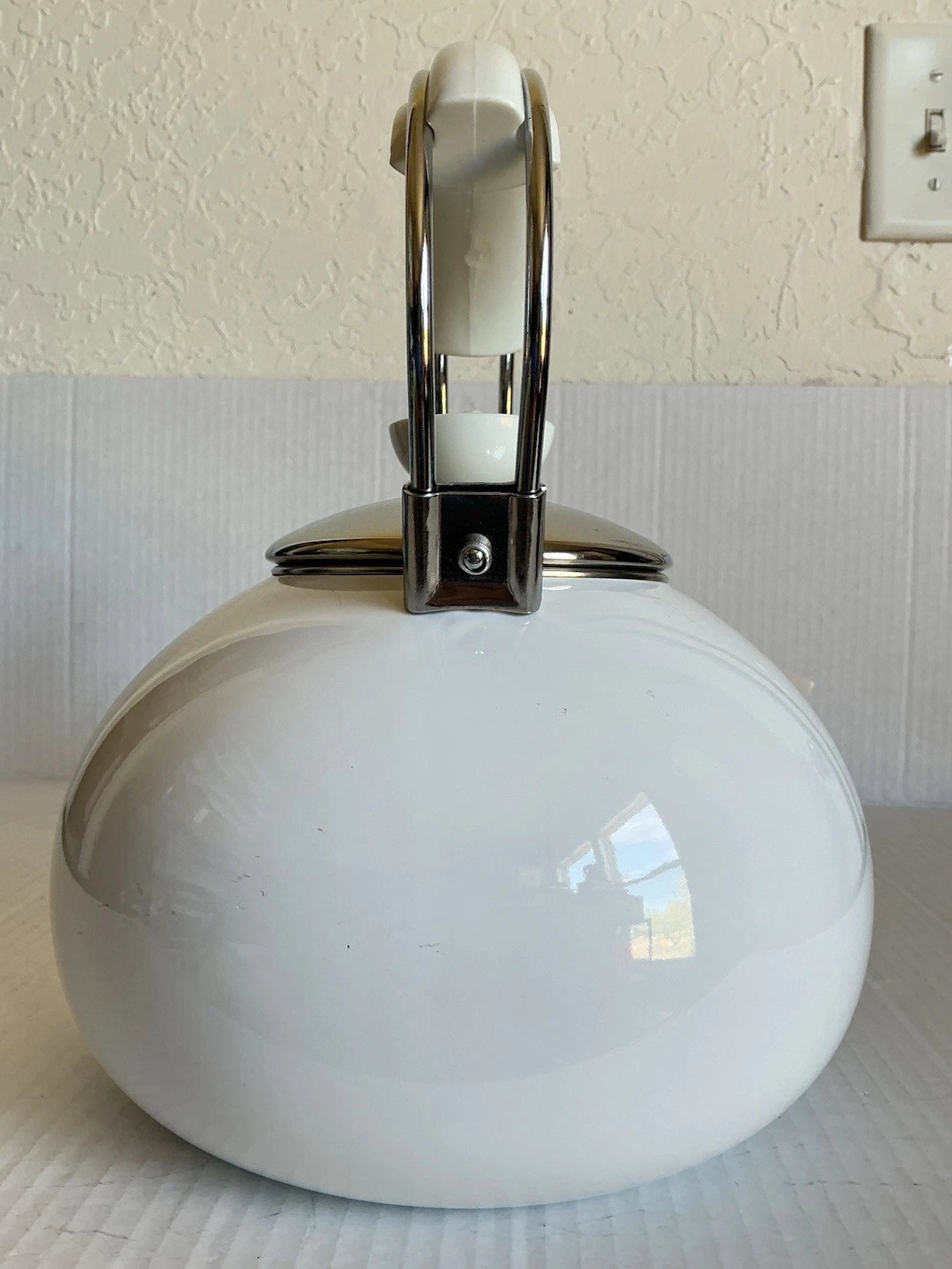Vintage Copco Tea Kettle Whistling White Enamel Stainless Steel 2004 NEW NOS