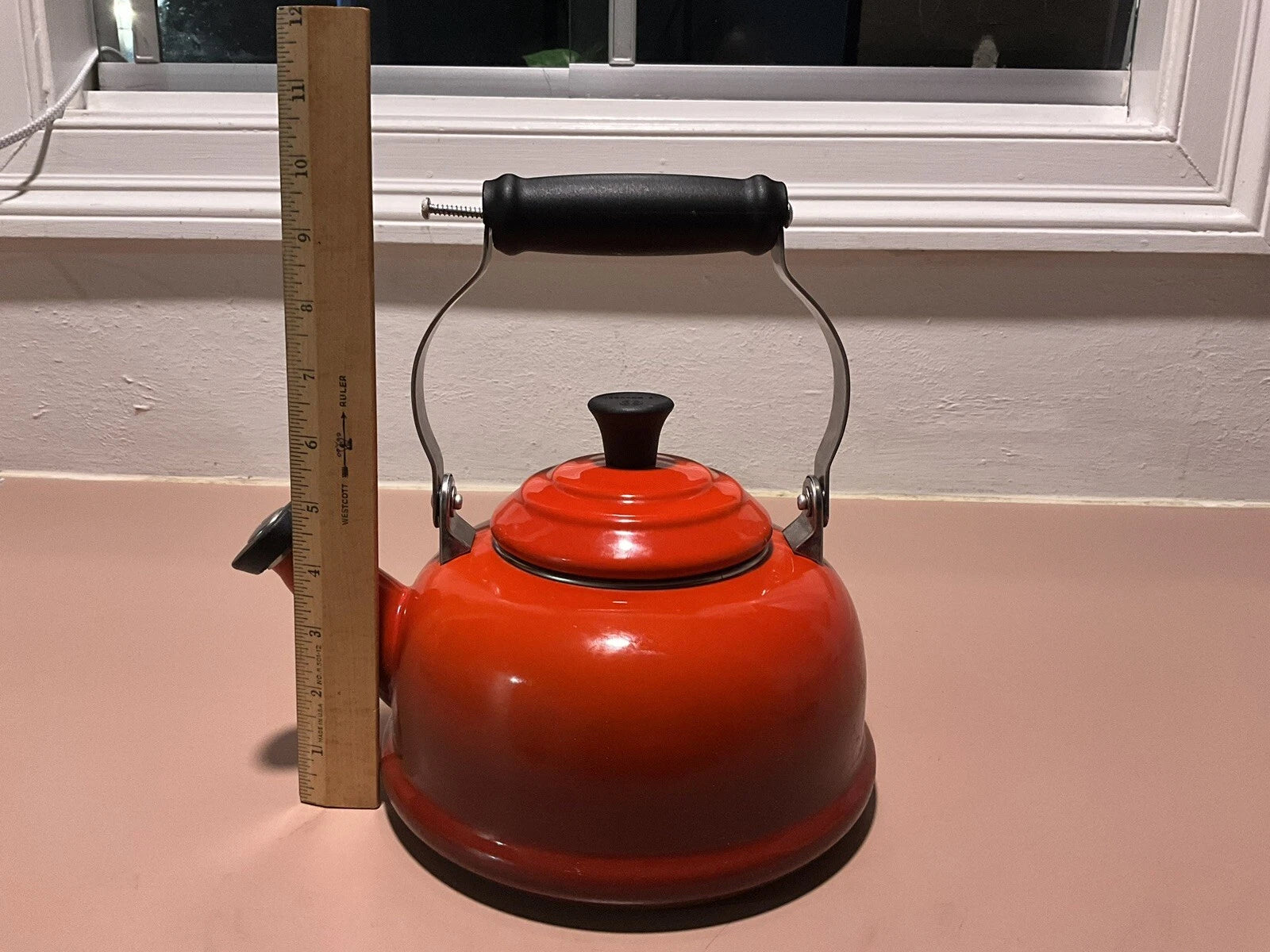 Le Creuset Red Cerise Tea Whistling Kettle 1.6L / 1.7 Qt Ombre Enamel Teapot