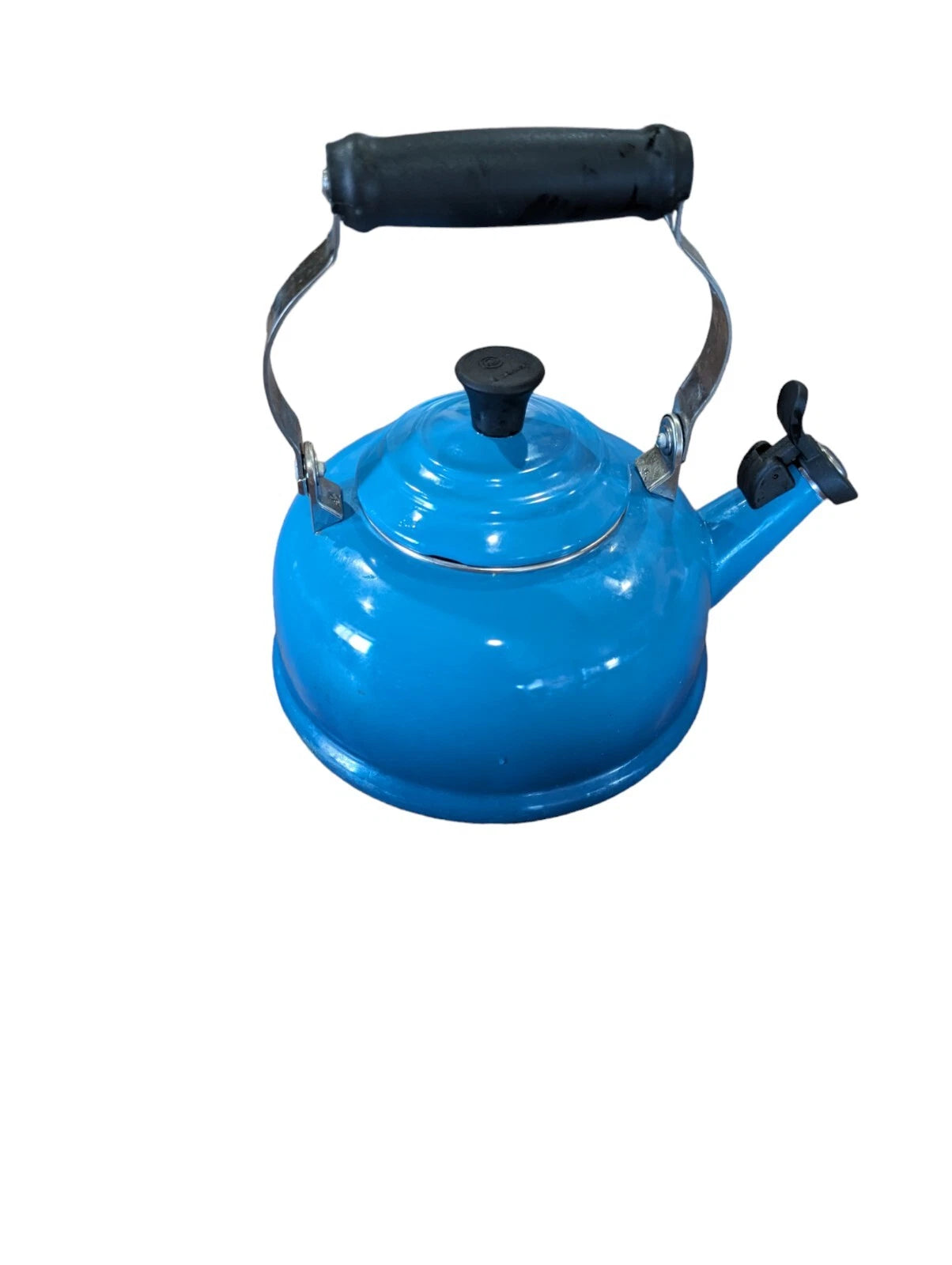 Le Creuset Enameled Steel 1.7 Quart Whistling Tea Kettle Blue Ombre