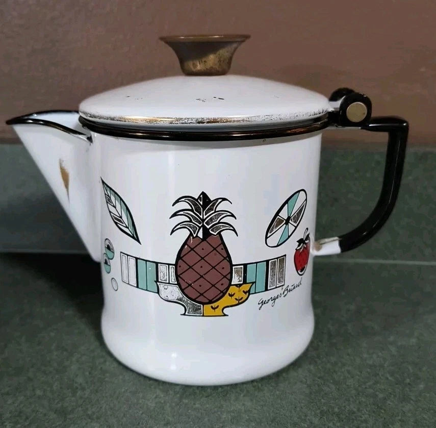 GEORGES BRIARD MCM ENAMELWARE TEA POT WHITE PINEAPPLE LEAVES STRAWBERRY BLACK