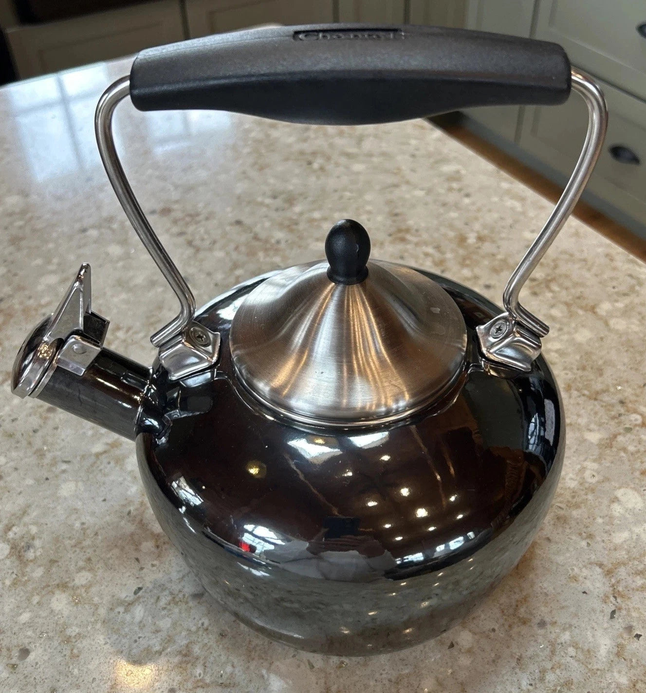 Chantal Onyx Black Tea Pot Kettle Enamel on Steel Coated 1.8 Qt Stay Cool Handle