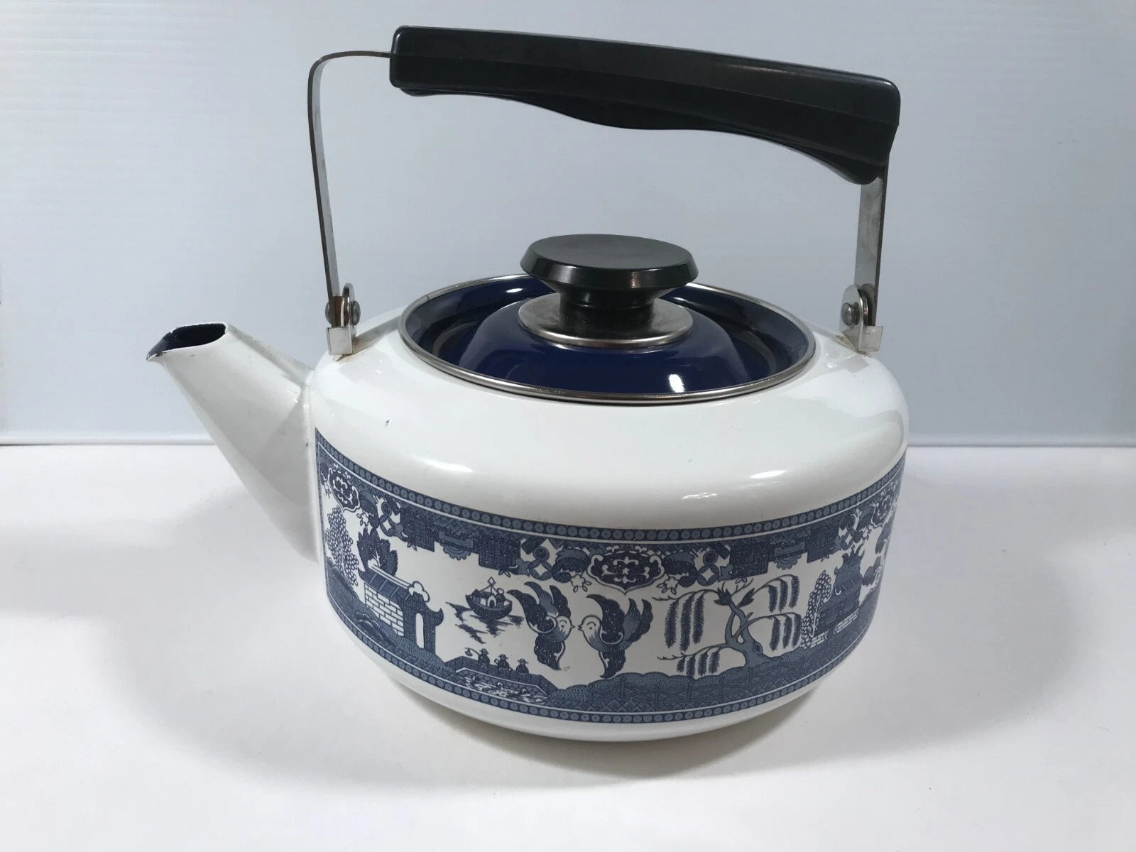 Vintage Blue Willow TEA KETTLE Howard Holt Porcelainized Steel 1960's #2 Unused
