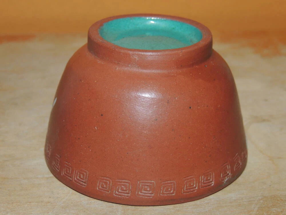 Chinese Yixing Zisha 2.75" Cup enamel / paint turquoise interior Antique