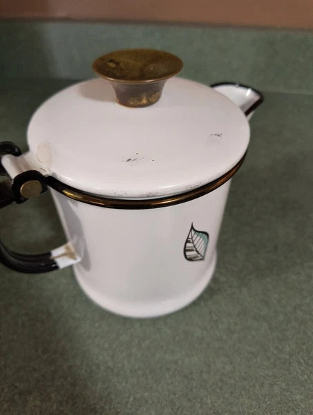 GEORGES BRIARD MCM ENAMELWARE TEA POT WHITE PINEAPPLE LEAVES STRAWBERRY BLACK