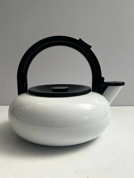 MCM Copco Sam Lebowitz Ultimo 2.5 Qt White Enameled Steel Whistling Tea Kettle