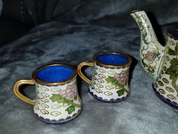 Miniature Enamel Set of 6 Coffee/Tea Pot & 4 Cups