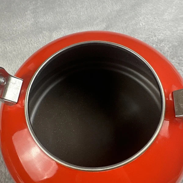 Le Creuset Kettle Enamel On Steel Whistling 1.7Qt (1.6 L) Tea  Cerise Cherry Red