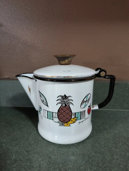 GEORGES BRIARD MCM ENAMELWARE TEA POT WHITE PINEAPPLE LEAVES STRAWBERRY BLACK