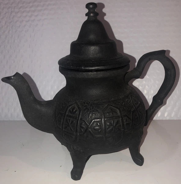 Ornate Vintage Cast Iron/Enamel Moroccan Style Tea Kettle 8" w/strainer basket