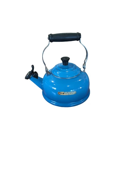 Le Creuset Enameled Steel 1.7 Quart Whistling Tea Kettle Blue Ombre