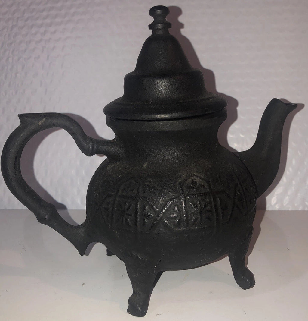 Ornate Vintage Cast Iron/Enamel Moroccan Style Tea Kettle 8" w/strainer basket