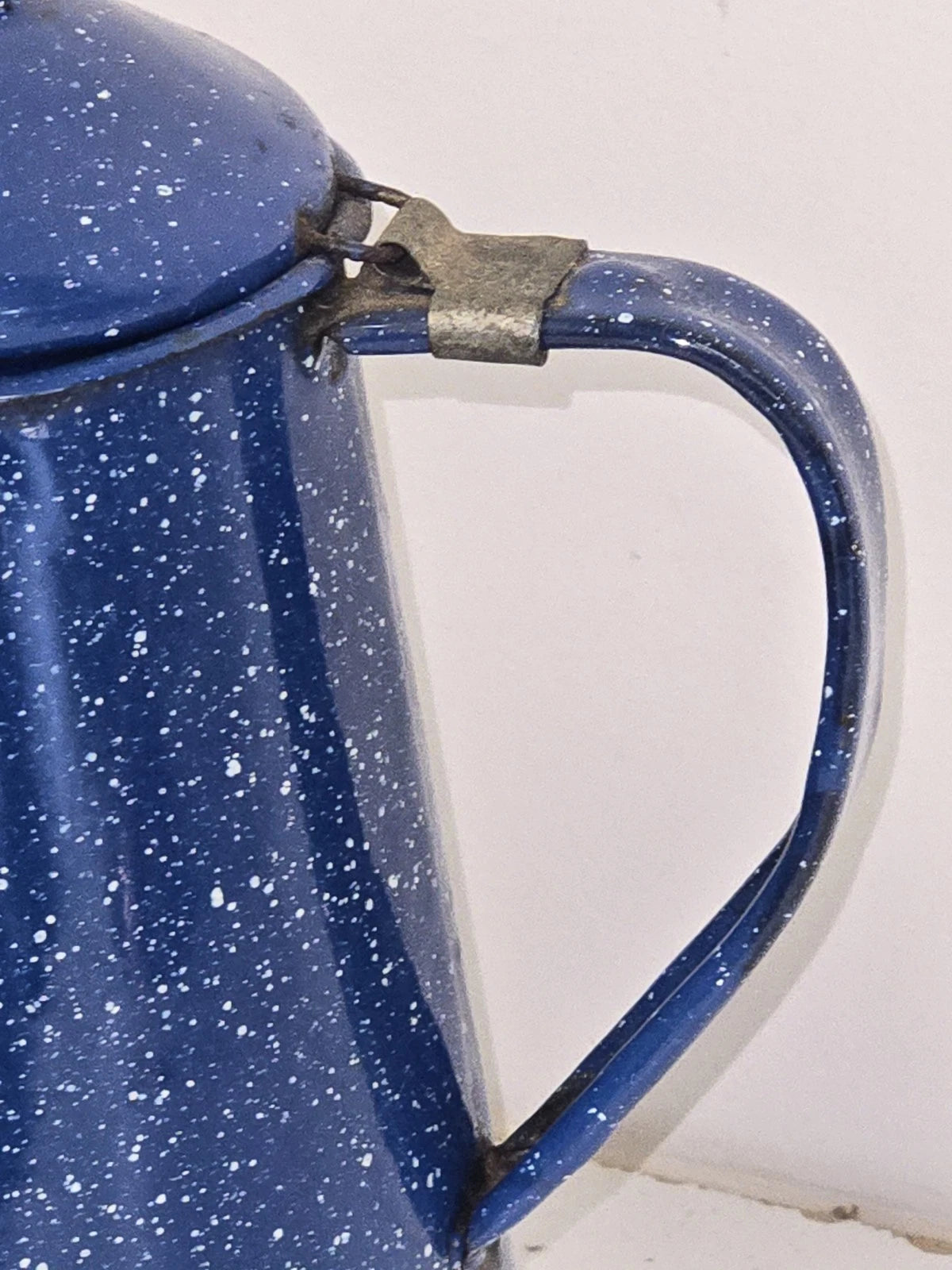 VTG Appropriately Rusted Blue Enamelware Small Camping Tea Coffee Pot