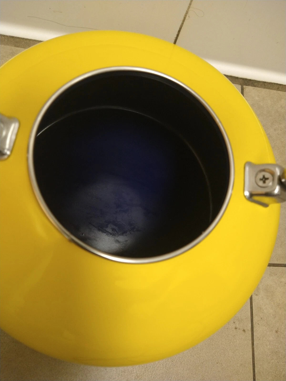 Chantal Vintage Whistling Tea Kettle Tea Pot Enamel On Steel Canary Yellow