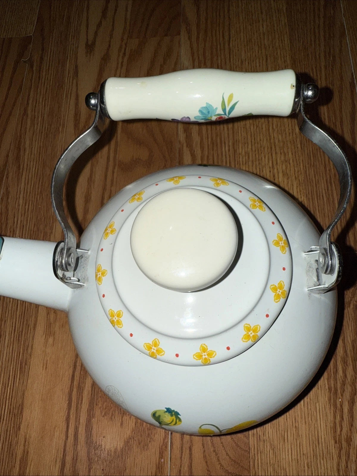 The Pioneer Woman Whistling Tea Kettle 2 Quart Blooming Bouquet Enamel On Steel