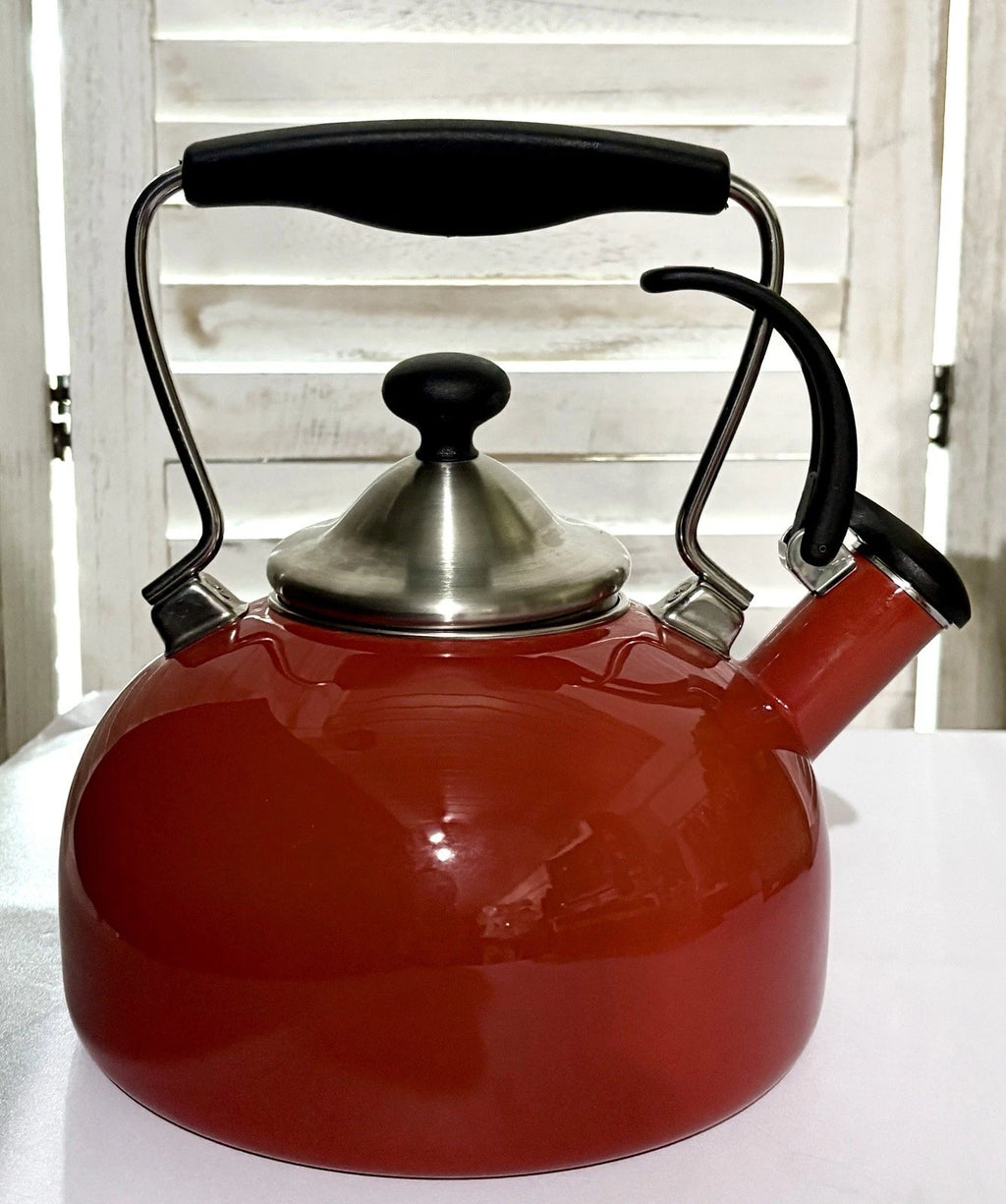 Chantal  Flip Teakettle 37-ALD Red EUC Whistling Vintage Tea Pot Thailand