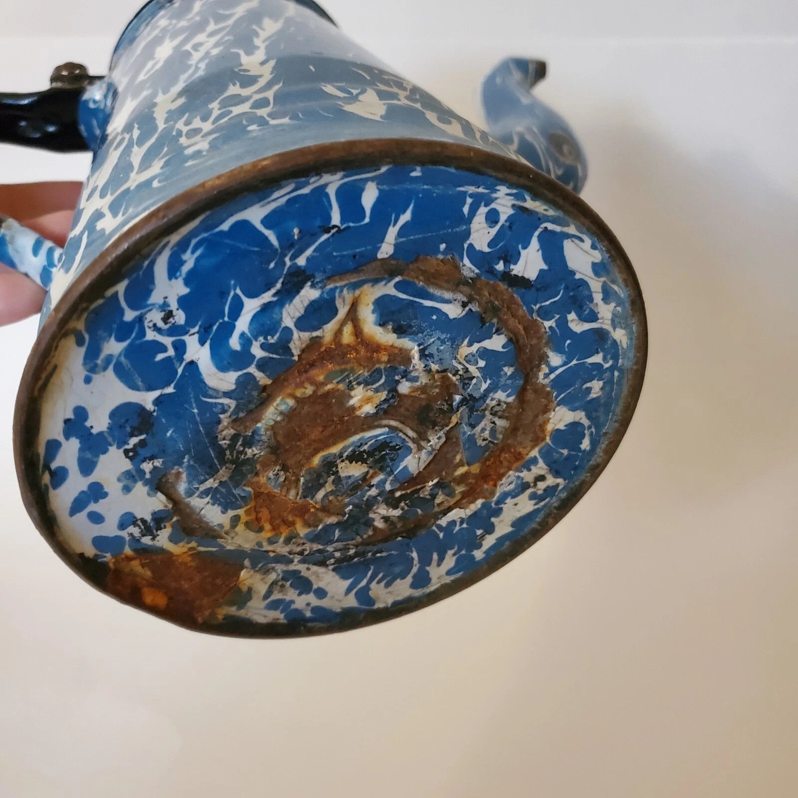 Antique Enamelware Coffee Pot Hinged Lid Seamless Original Turquoise Swirl 9"