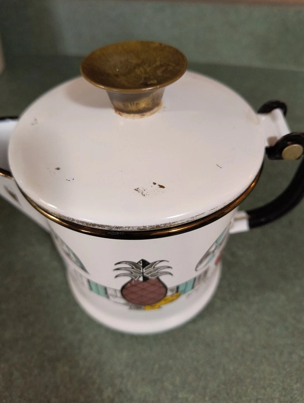 GEORGES BRIARD MCM ENAMELWARE TEA POT WHITE PINEAPPLE LEAVES STRAWBERRY BLACK