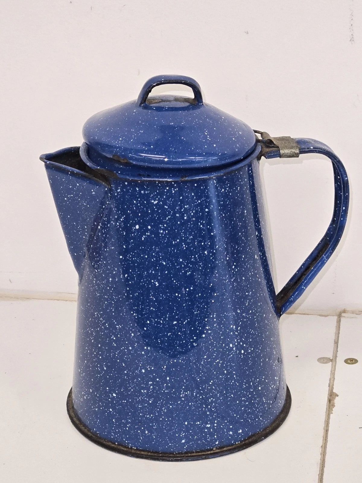 VTG Appropriately Rusted Blue Enamelware Small Camping Tea Coffee Pot