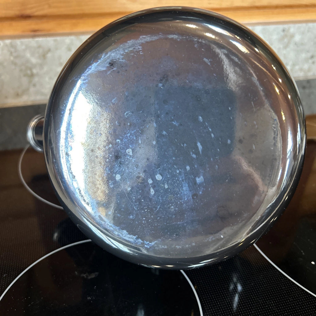 Chantal Onyx Black Tea Pot Kettle Enamel on Steel Coated 1.8 Qt Stay Cool Handle