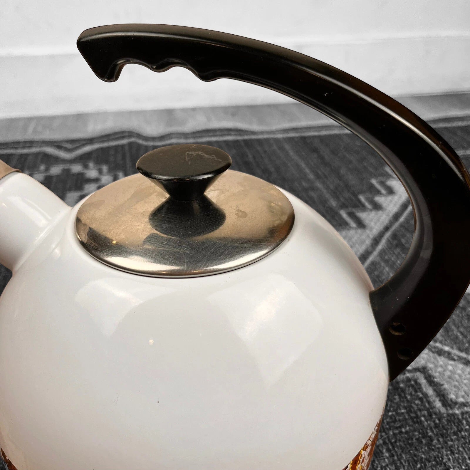 70's Design White Enamel Metal Whistling Tea Coffee Kettle Paisley Brown White