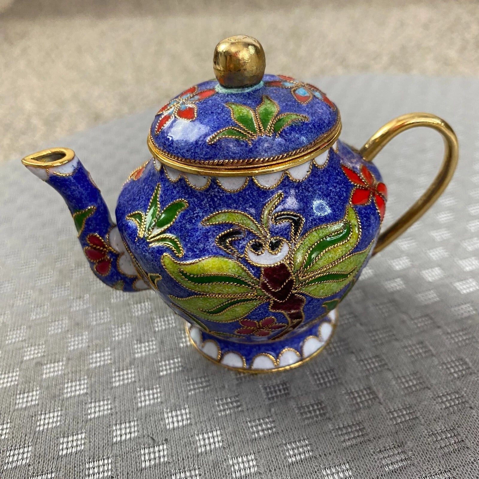 Vtg Miniature Cobalt Blue Enamel Gilded Cloisonne Floral Metal Back Teapot & Lid