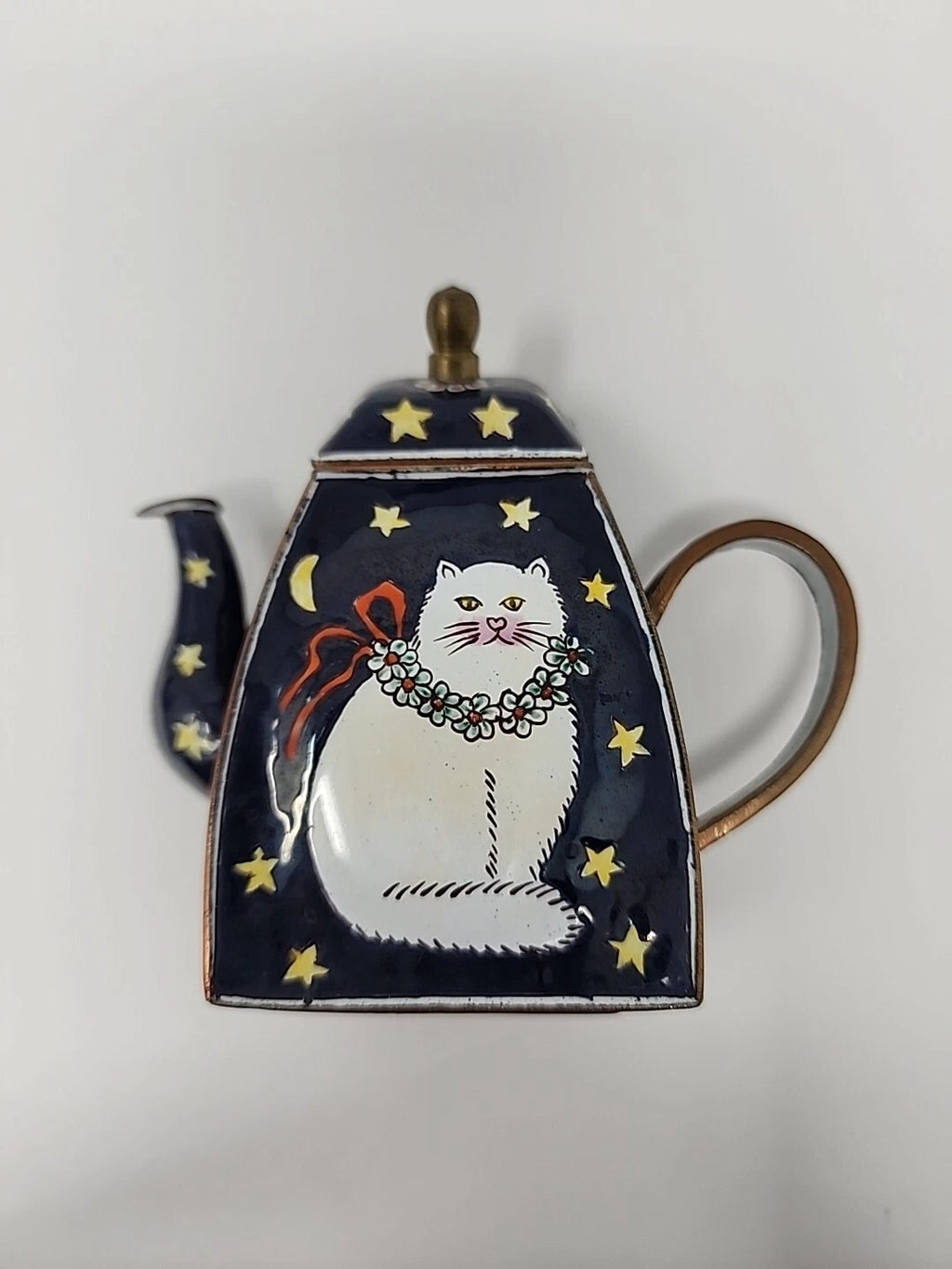 MINI ENAMEL TEA KETTLE TEAPOT KELVIN CHEN 1999 DECORATIVE CAT STARS RETIRED