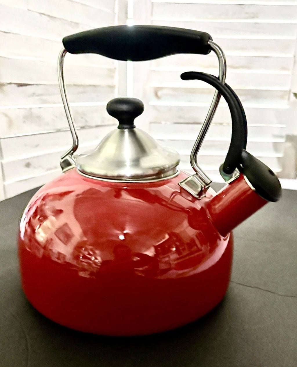 Chantal  Flip Teakettle 37-ALD Red EUC Whistling Vintage Tea Pot Thailand