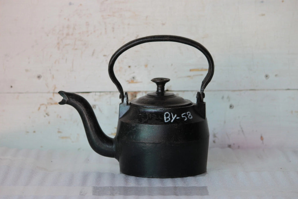 Enamel Inside Vintage Tea Kettle Cast Iron 2½Pints Kitchenware Made in England