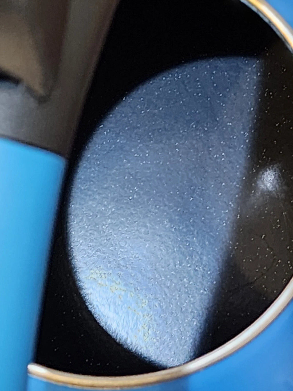 Le Creuset Blue Enamel On Steel Oolong Whistling Tea Kettle 1.6 qt Superb Condit