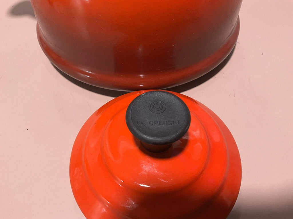 Le Creuset Red Cerise Tea Whistling Kettle 1.6L / 1.7 Qt Ombre Enamel Teapot