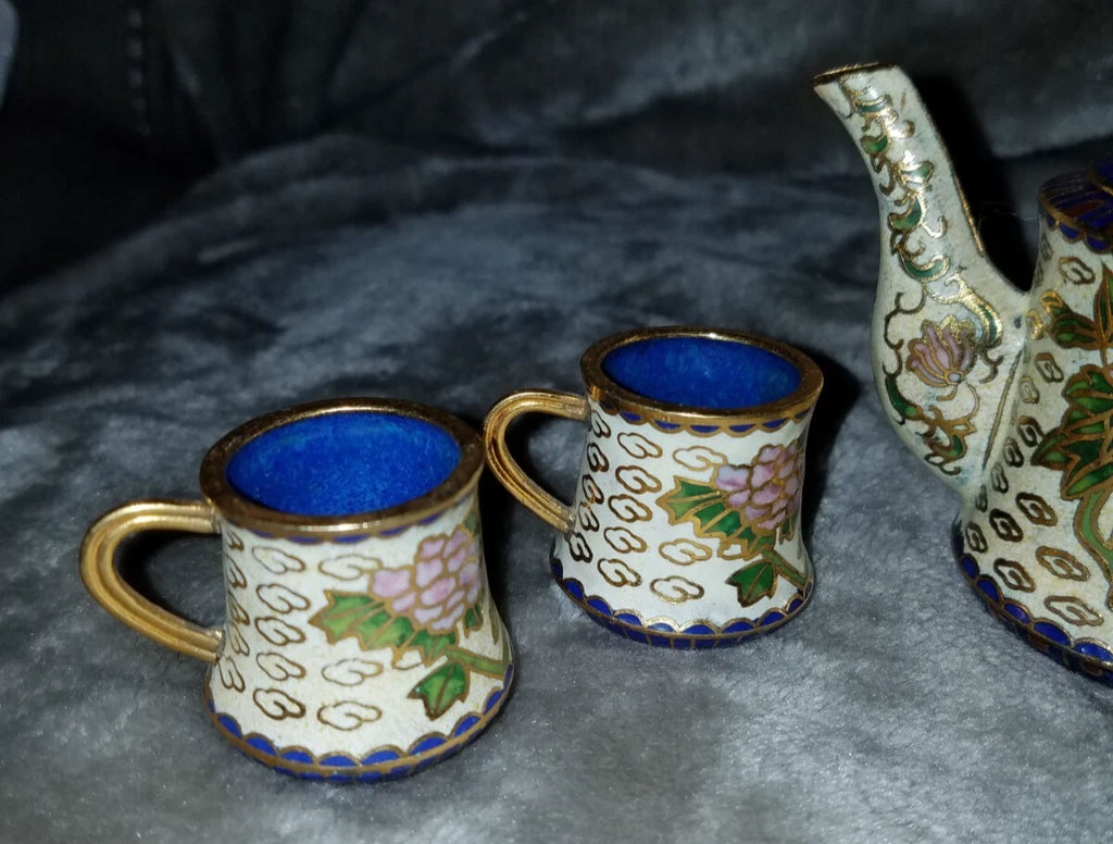Miniature Enamel Set of 6 Coffee/Tea Pot & 4 Cups
