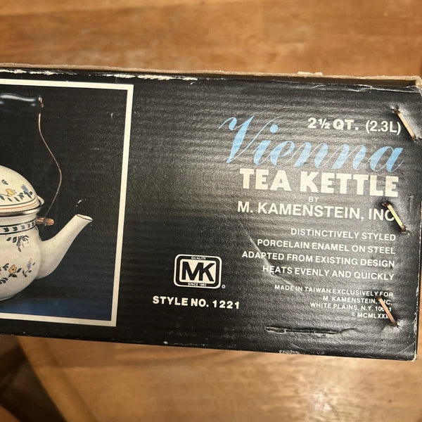 2 1/2 Qt (2.3L) Vienna Floral Enamel Tea Kettle By M. Kamenstein Inc NOS 1980