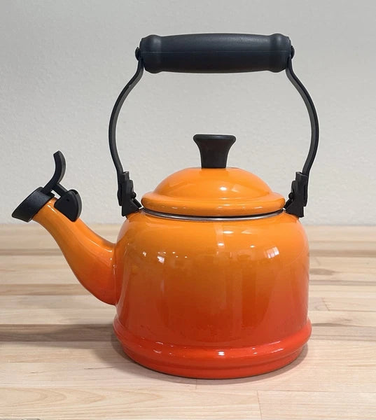 VTG Le Creuset Orange Flame Enamel Whistling Demi Kettle Teapot 1.25 Qt Pls READ