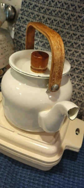 Vintage Enamel Coated Copco Style Teapot Kettle Rustic Farmhouse