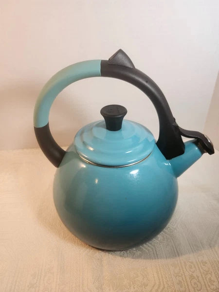 LECREUSET TEA KETTLE , TIFFANY BLUE
