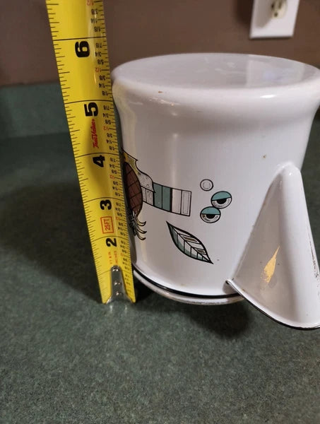 GEORGES BRIARD MCM ENAMELWARE TEA POT WHITE PINEAPPLE LEAVES STRAWBERRY BLACK