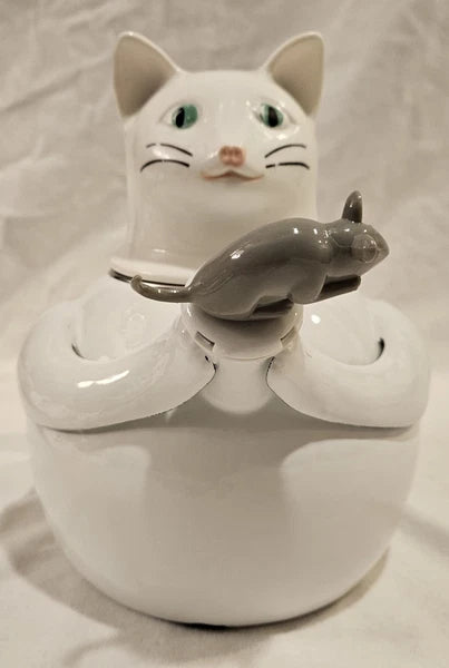Vintage 1980s Copco White Cat and Gray Mouse Enamelware 2 ½ QT Tea Kettle