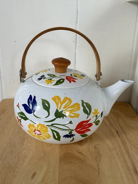 Vintage 1984 Kamenstein Enamel Floral Tea Kettle Wood Handle