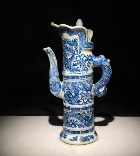 Chinese Antique Porcelain Qing Qianlong Blue and White Dragon Pattern Pot
