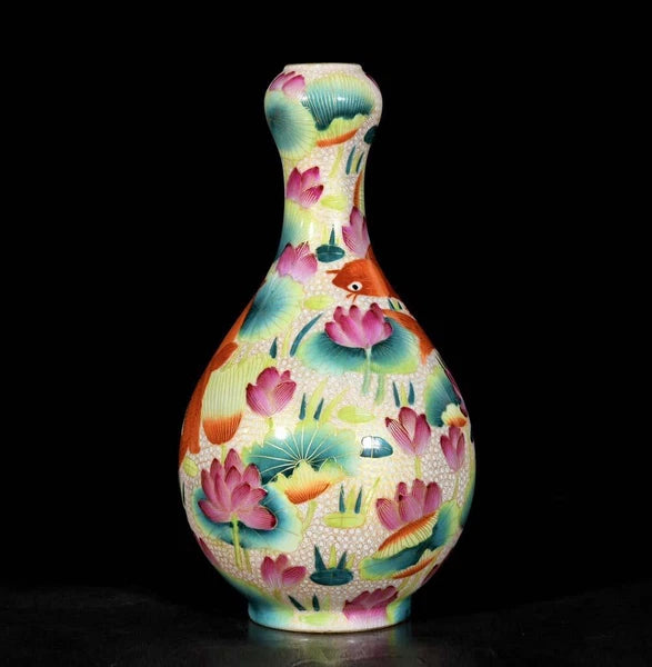 Qianlong Signed Old Chinese Colour Enamel Vase W/fish N3673