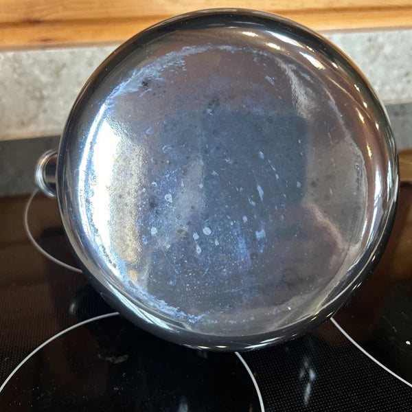 Chantal Onyx Black Tea Pot Kettle Enamel on Steel Coated 1.8 Qt Stay Cool Handle