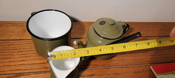 VINTAGE SET OF HUTA SILESIA ENAMEL WARE GREEN/WHITE CUP, TEA POT, WARMING POT