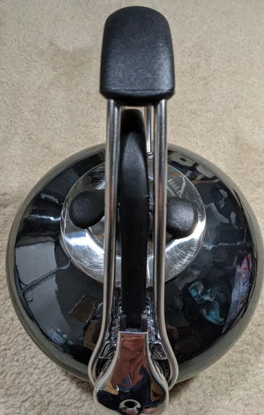 CHANTAL Black Onyx Whistling Tea Kettle Teapot Enamel on Steel