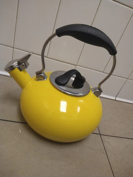 Chantal Vintage Whistling Tea Kettle Tea Pot Enamel On Steel Canary Yellow