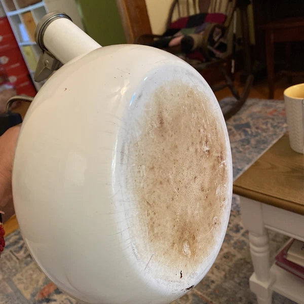 Chantal Tea Kettle White Enamel On Steel 1.7 Qt