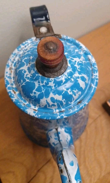 Antique Blue White Swirl Graniteware Enamelware Gooseneck Coffee Tea Pot .